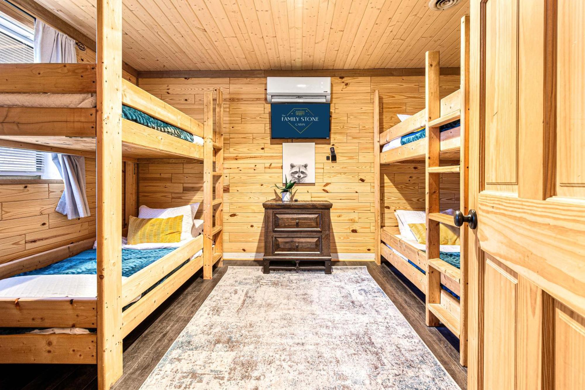 The Family Stone Luxe Cabin Sleeps 12 Hot Tub Dogfriendly Dollywood Pigeon Forge Exterior foto